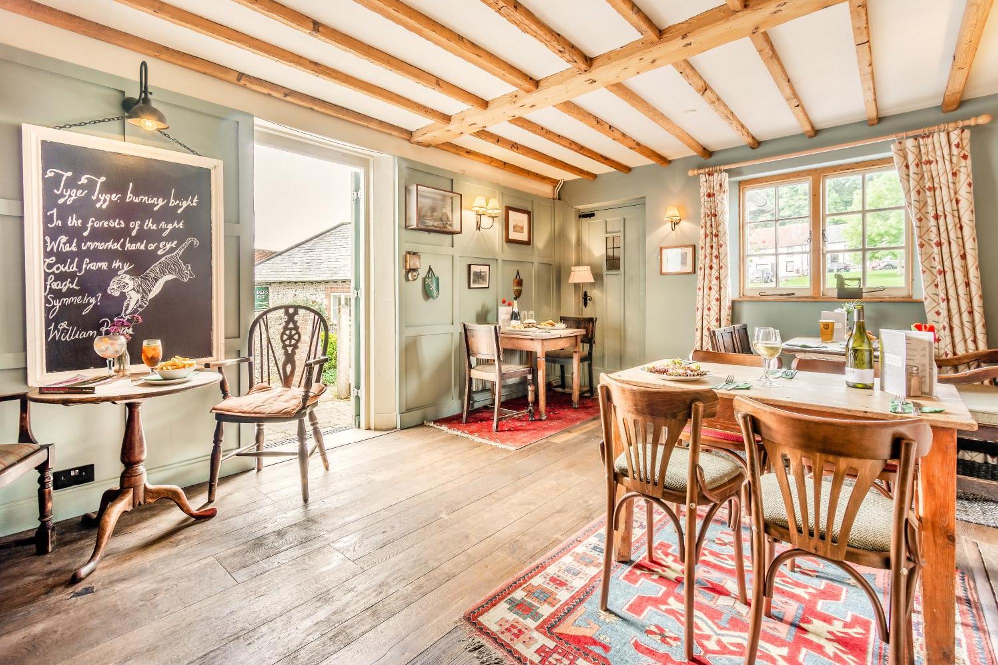 Tiger Inn - Grace Eastdean Extérieur photo