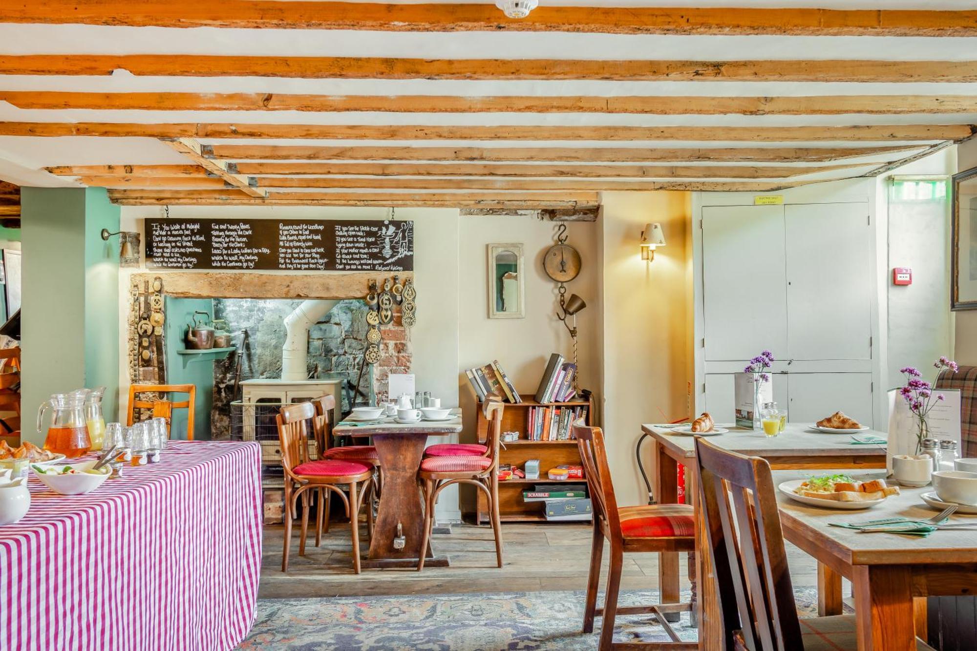 Tiger Inn - Grace Eastdean Extérieur photo